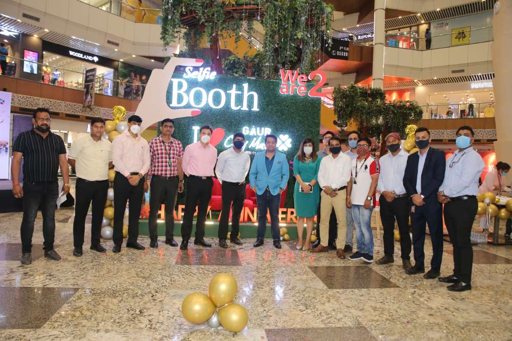 Gaur City Mall - Anniversary