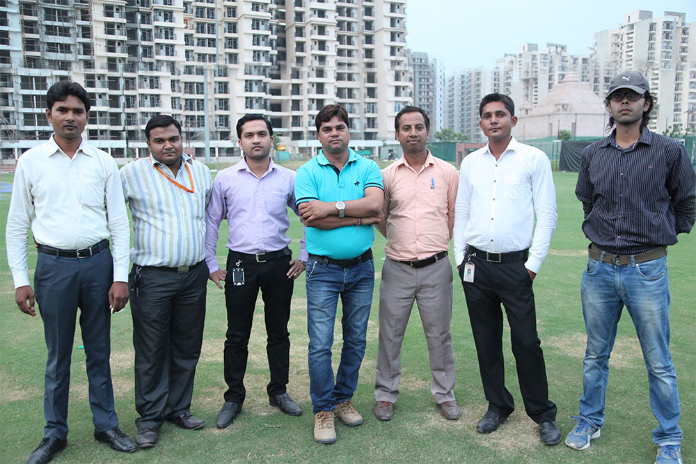 Meeting in Gaur City
