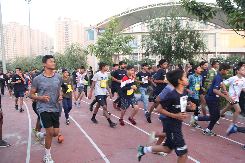 Mini Marathon at Gaur City 