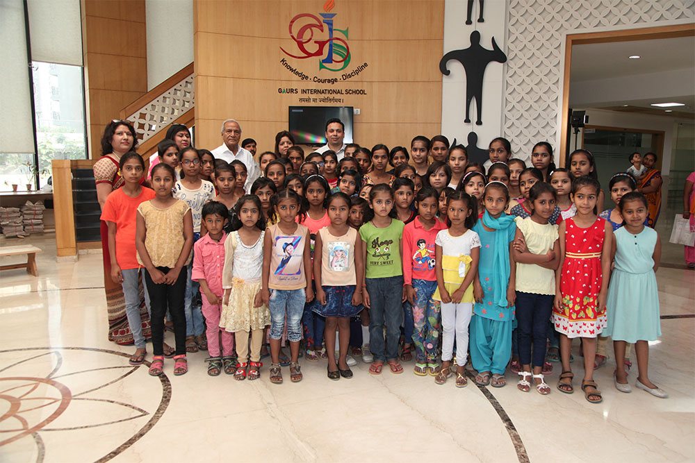 Orientation Day of Evening School at Gaurs International School