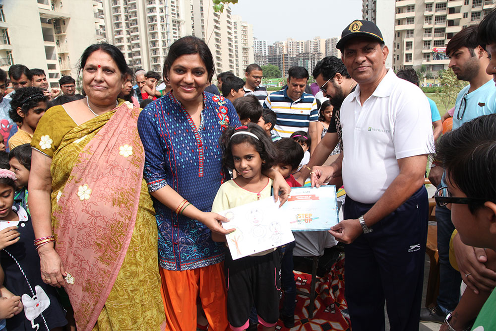Painting Competition at Gaur City