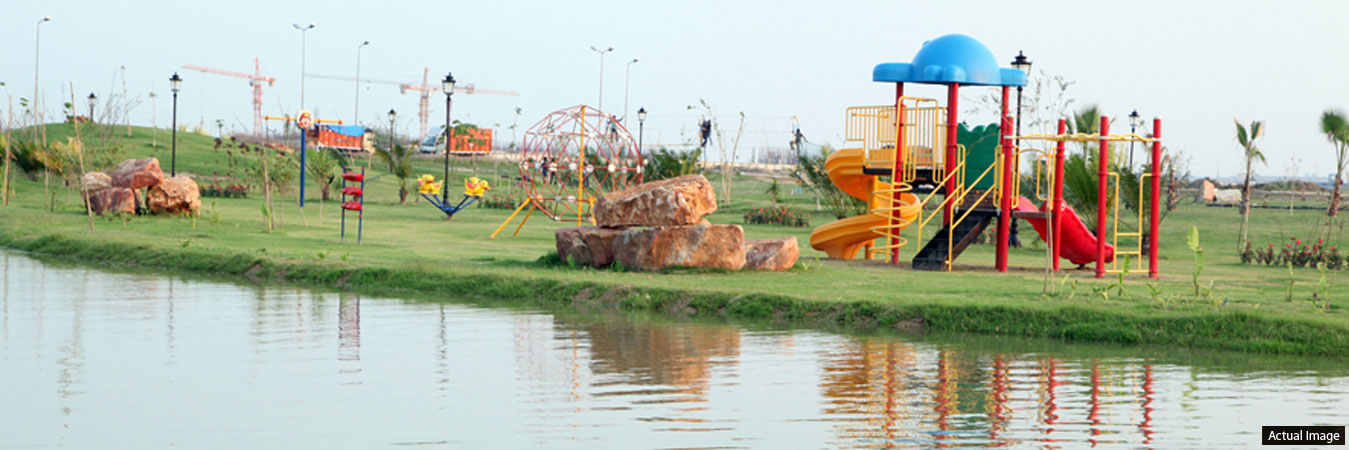 16<sup>th</sup> Parkview Gaur Yamuna City